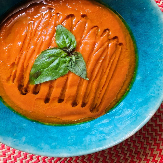 Male Fertility Diet - Tomato & White Bean Soup to Support Sperm Health by Melanie Brown Nutrition